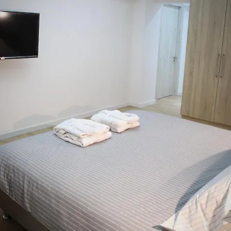 Purple Orange Luxury Suites Apartment Nicosia